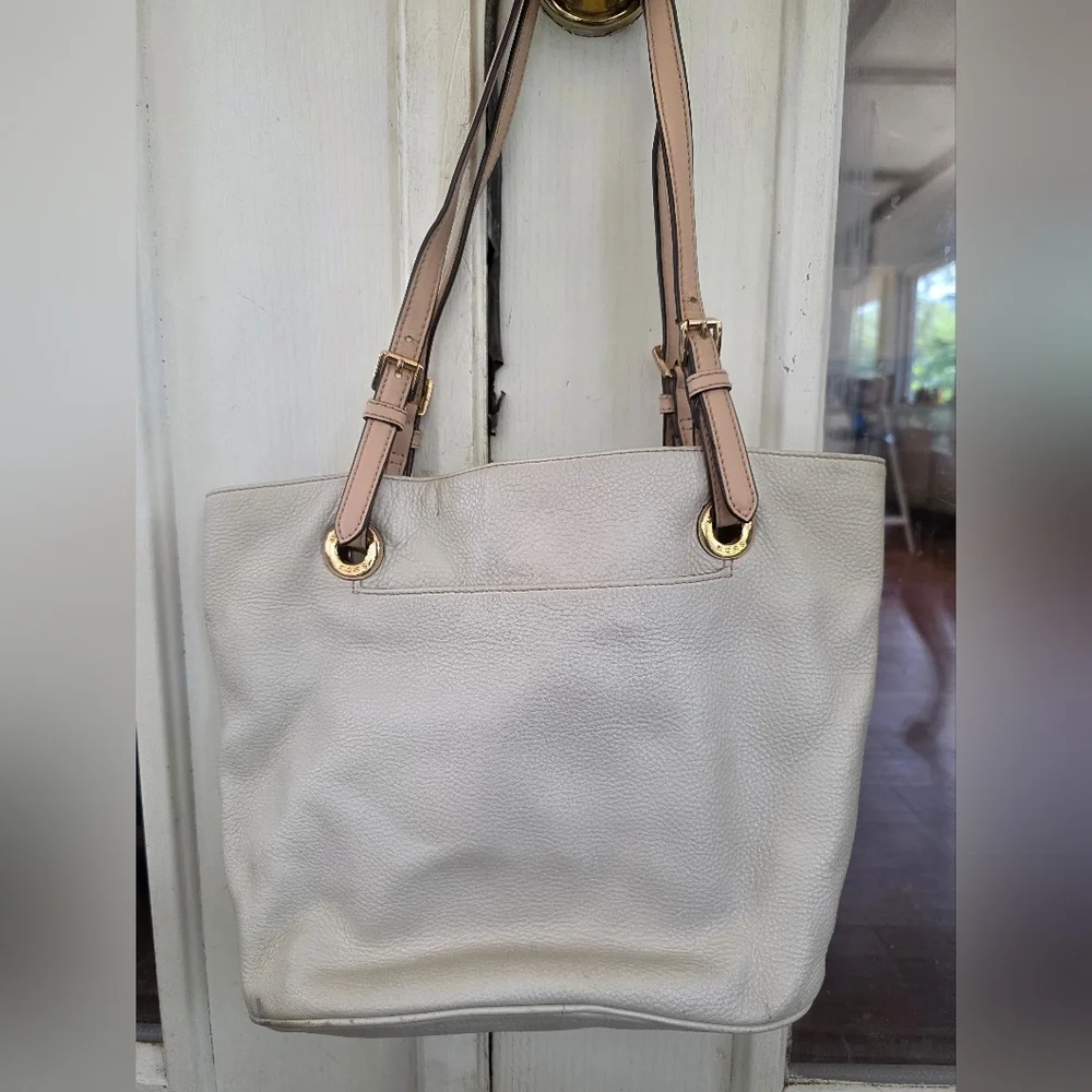 Michael Kors Gray and Cream Tote Bag Set - Picture 12 of 12